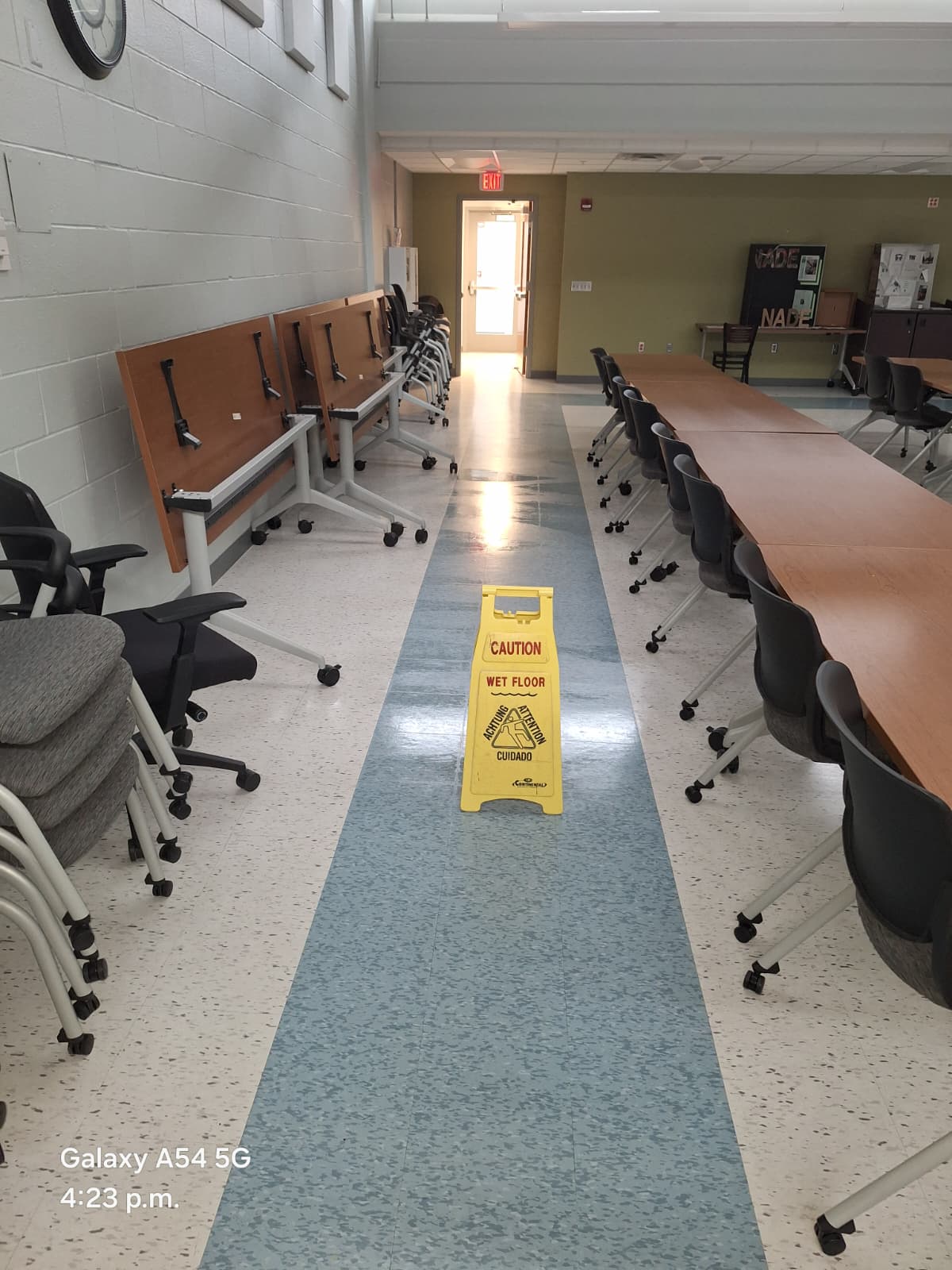 Gym & Fitness Center Cleaning